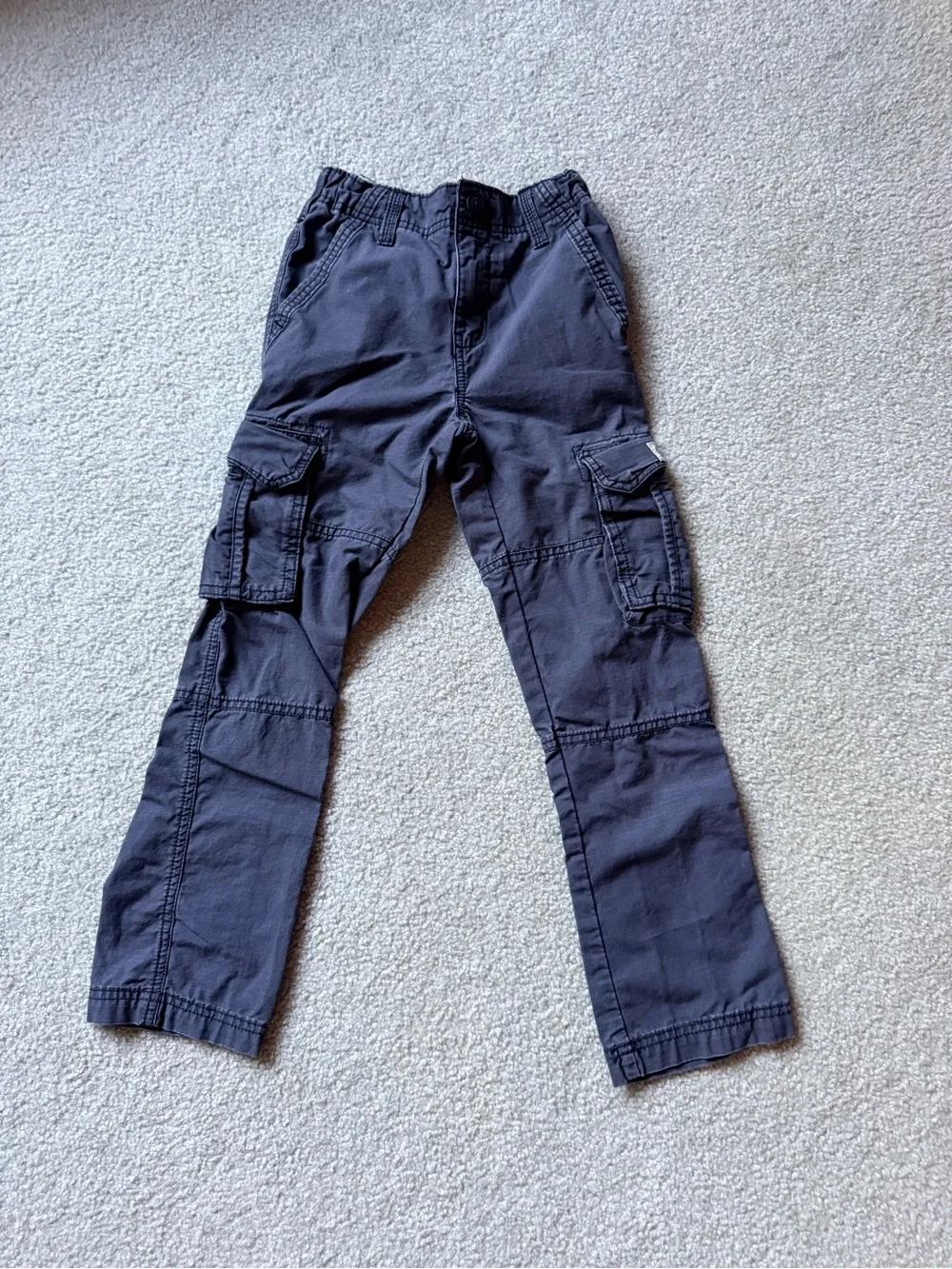 OshKosh B'gosh Gray Cargo pants for Kids Size 8 Boys